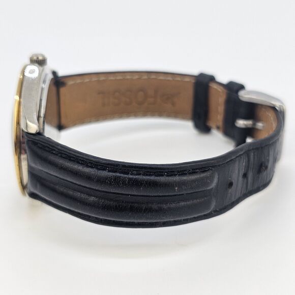 VTG Fossil New Orleans Saints NFL Men Watch 37MM Black Leather Bands New Battery - Picture 6 of 13